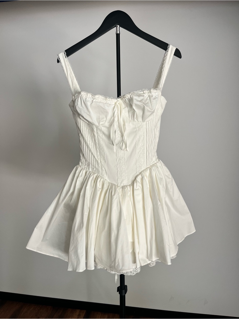 Ivory Lace-Trim Corset Babydoll Chemise